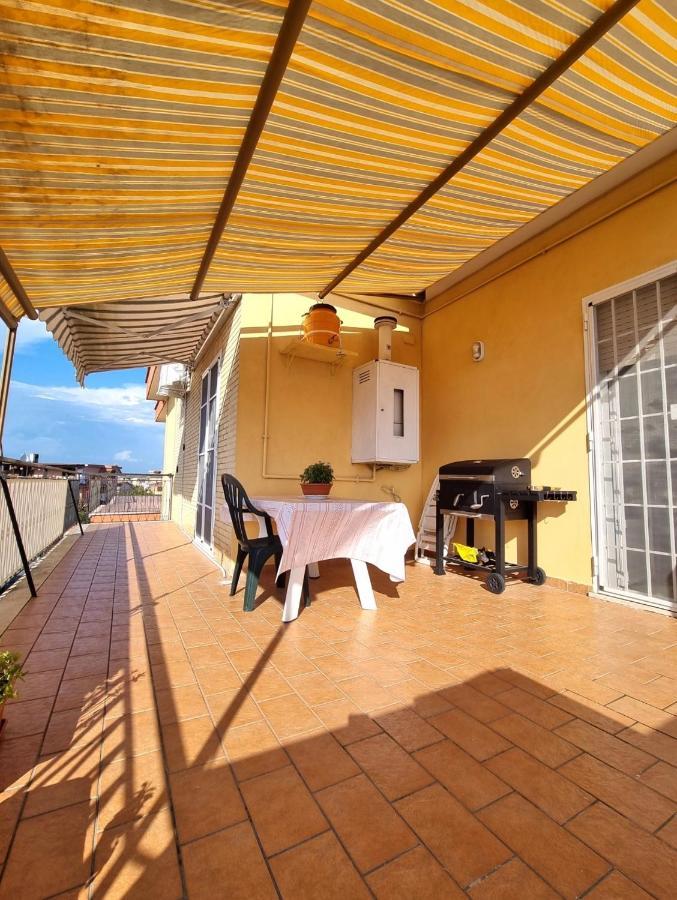 Ferienwohnung Attico Con Terrazzo Relax Ladispoli Exterior foto